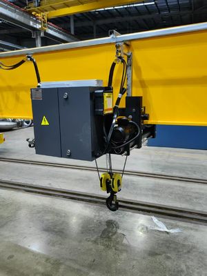 12 Ay Garantili Çelik Halatlı Elektrikli Vinç 2-20m/dak Seyir Hızı Frekans Dönüşümlü Kontrol